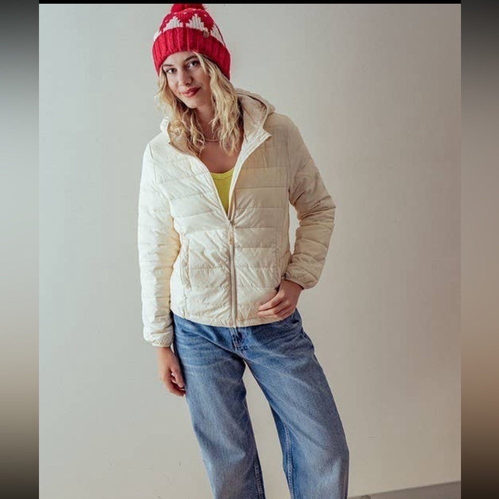 Urban Daizy Cream Nylon Hooded Zip Up Quilted Puff Jacket